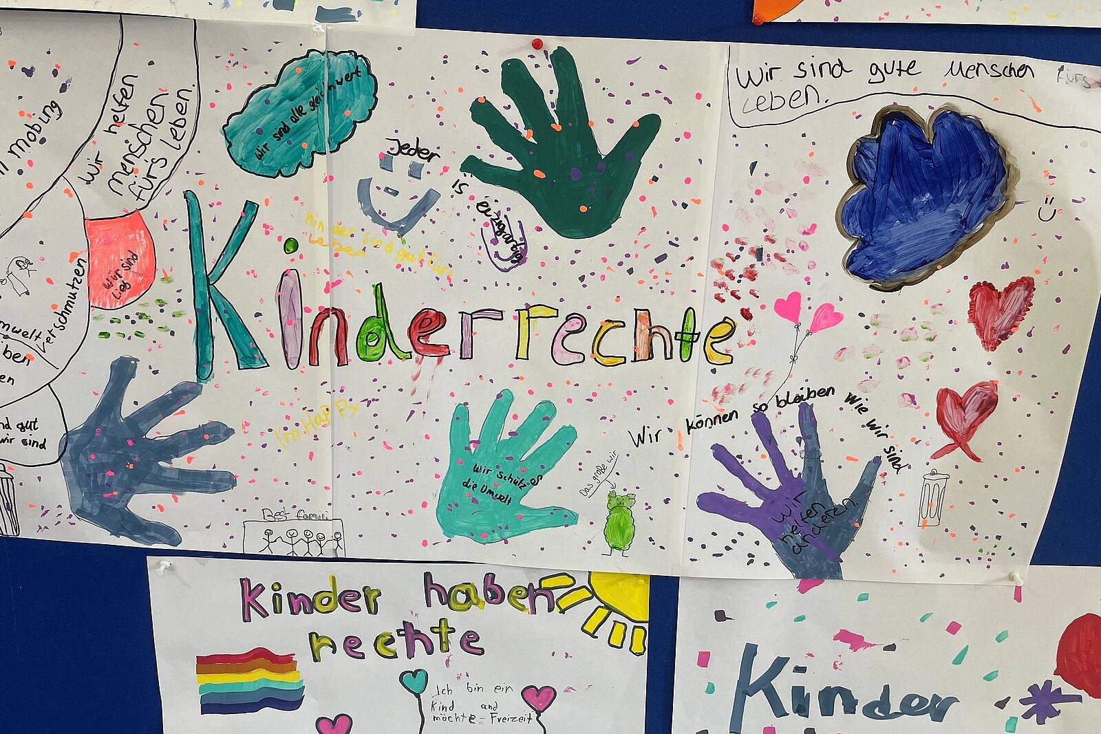 Öffnet die Seite 'Kinderrechte kreativ erleben: Projekt „Starke Kinder, starke Stimmen“ der VHS Meppen startet an der Marienschule Twist'